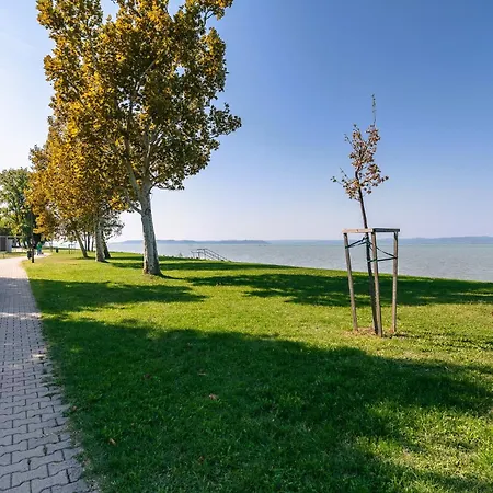 Balaton Bliss Lakefront Apartment
