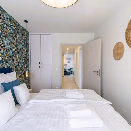 公寓 Balaton Bliss Lakefront *