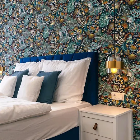 Balaton Bliss Lakefront Apartmán Siófok