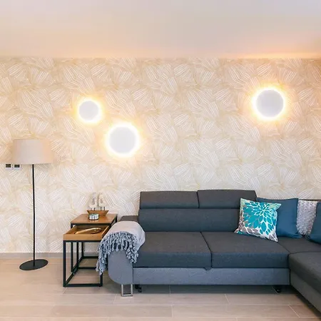 Balaton Bliss Lakefront Apartmán Siófok