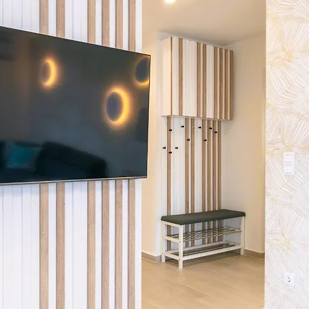 Balaton Bliss Lakefront 아파트 시오포크