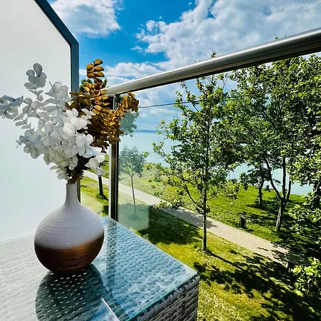 Balaton Bliss Lakefront * Siofok