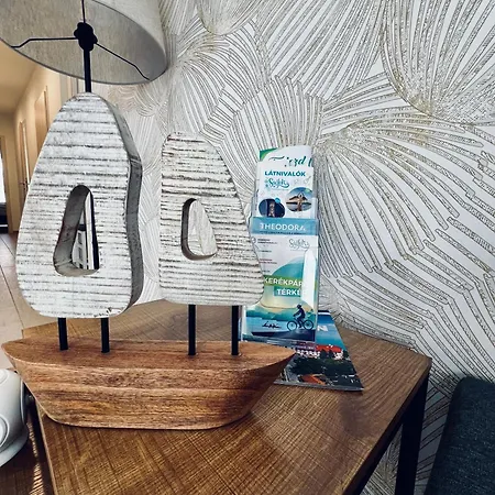 Balaton Bliss Lakefront 시오포크