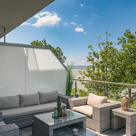Apartment Balaton Bliss Lakefront Siofok