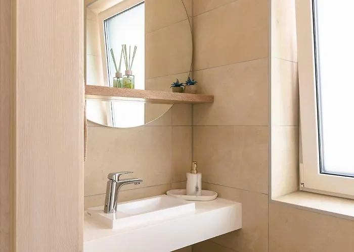 Balaton Bliss Lakefront Διαμέρισμα *