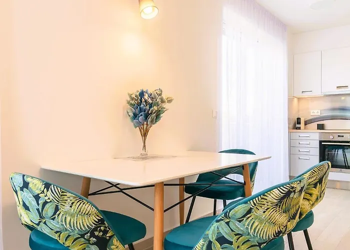 Balaton Bliss Lakefront Σίοφοκ