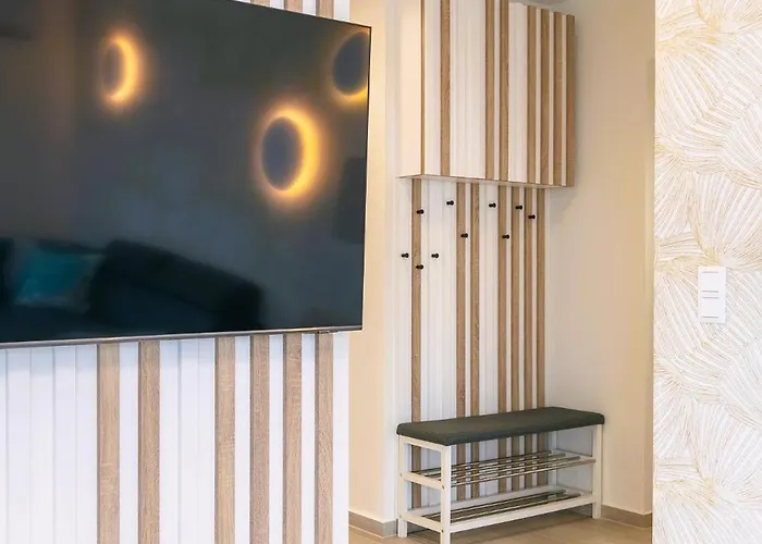 Balaton Bliss Lakefront דירה שיופוק